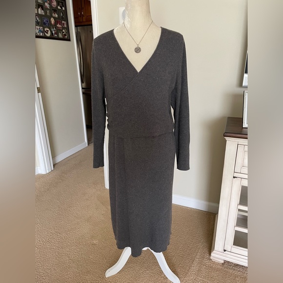 Leith knit dress. - Picture 8 of 9